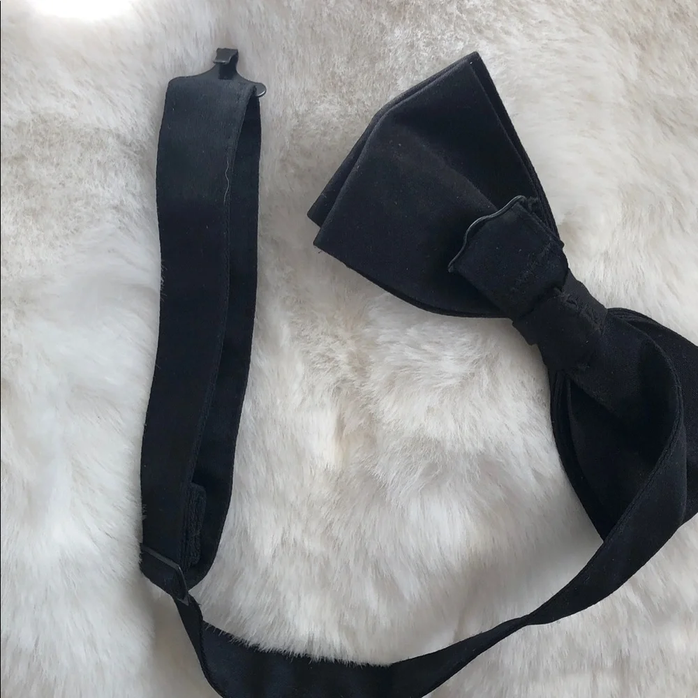 Kids Classic Black Adjustable Bow Tie